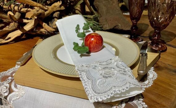 #repost @larmoniejf
・・・
Simplesmente encantada pela graciosidade de cada detalhe…