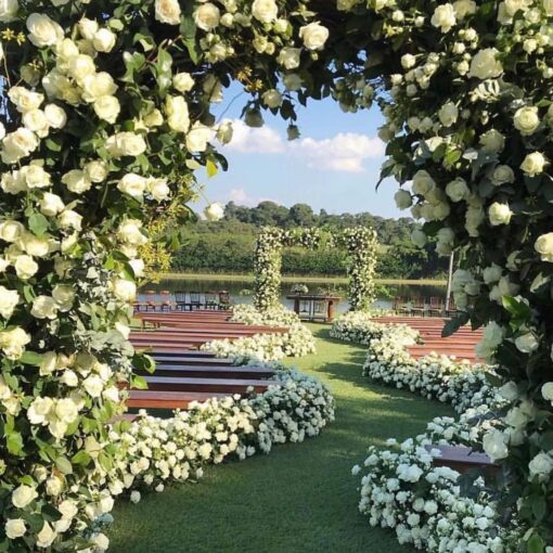 Já definiu como vai ser o seu altar? 

#noivaeventuale #eventuale #wedding #wedd…