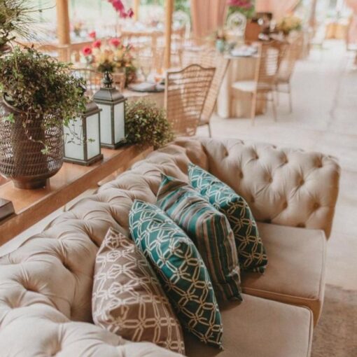 A gente recebe com aconchego, com charme e bom gosto!  

#decoração #eventos #ev…