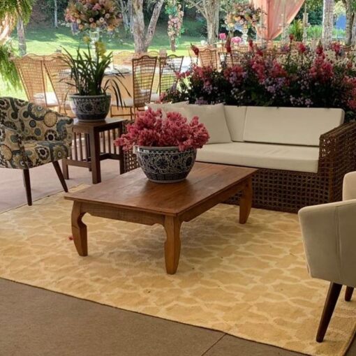 Harmonia e delicadeza em cada cantinho… Projeto lindo de @marlucefajardo feito…