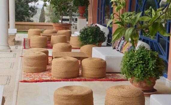 A gente ama um lounge… e esse ficou lindoooo!!!  #decoração #decor #casamento …