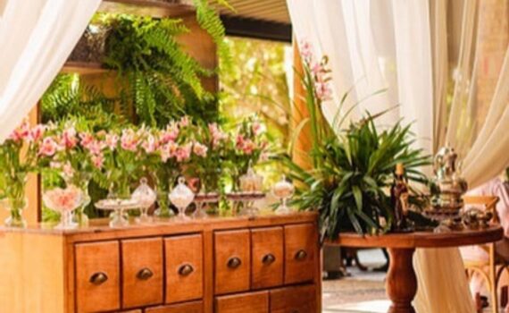 Quem planeja com carinho, planeja todos os detalhes! Esse foi o cantinho do café…