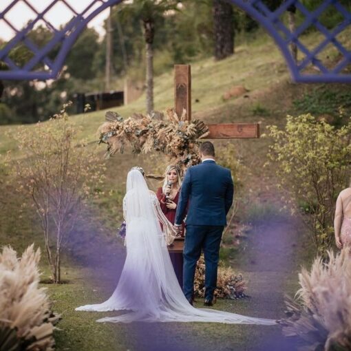 A cerimonia por diversos ângulos 

#eventuale #casamento #noivas #noivasjf #noiv…