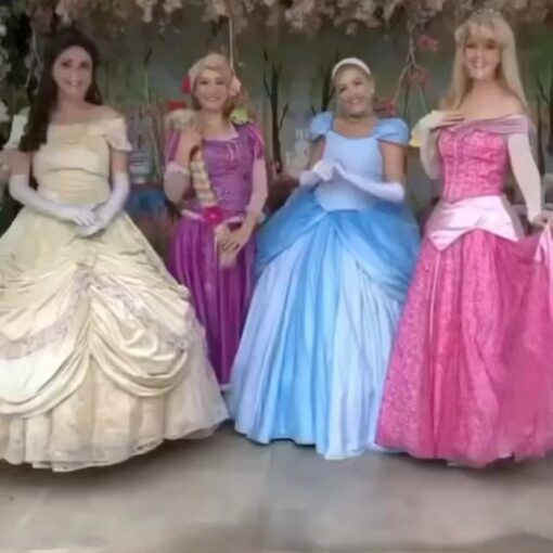 Bosque das Princesas. 
Um sonho de festa. 
O primeiro e tão desejado 1º aninho d…