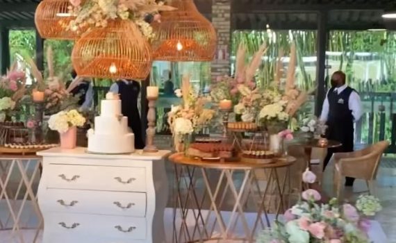 A delicadeza da Maíra e dos detalhes de sua decoração…

Repost @espacodelacruz 
…