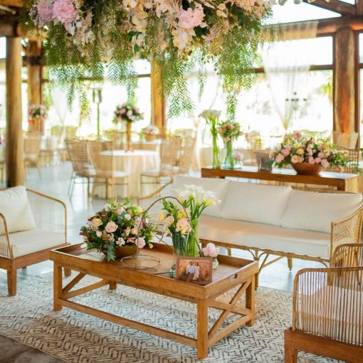 Sim, existe um material que combina com todos os estilos!

O rattan é uma fibra natural que usamos para fazer …