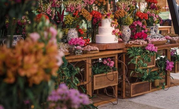 Vanessa, tão feliz por esse dia ter chegado! Minha primeira noiva a ter que alterar a data devido a pandemia, …