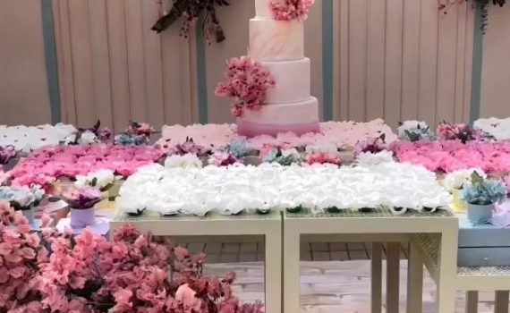 A primavera chegou mais cedo para comemorar o terceiro aninho da Lulu! …